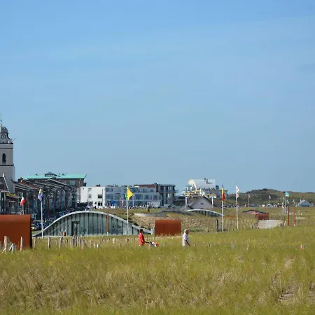 아파트 Cozy In Katwijk With Balcony 카트베이크안제이