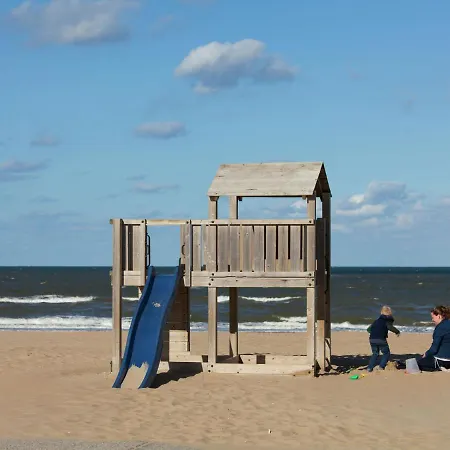 Cozy In Katwijk With Balcony